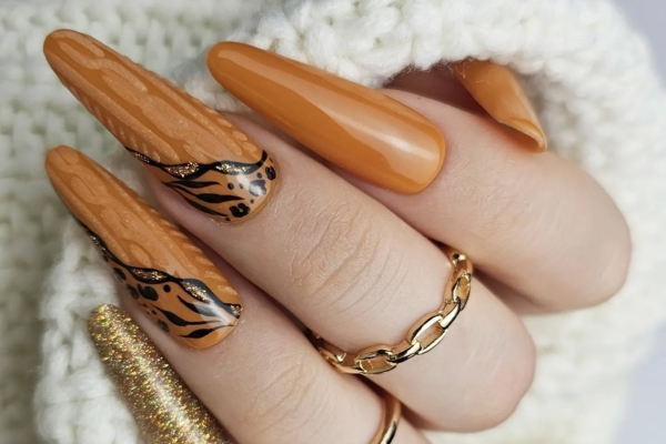 Pumpkin Spice Nails und Silk Corn Nails