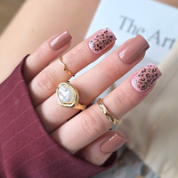 Nude manicure with a pattern - elegance combined with character