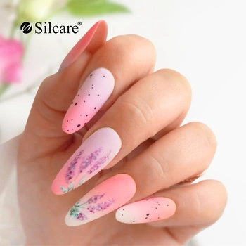 Matte ombre with floral decoration