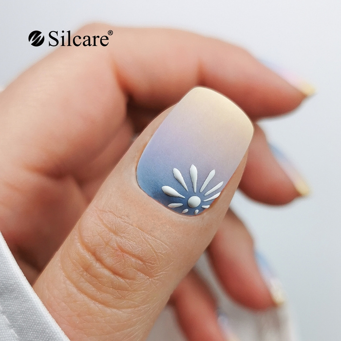 Spring ombre - a delicate gradient in pastel shades