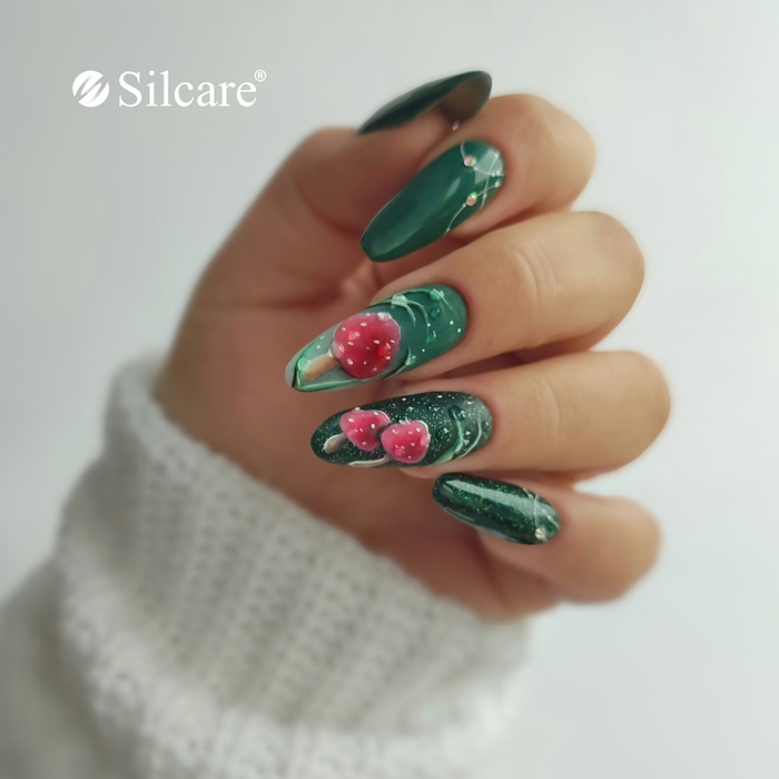 Manicure con amanita - il fascino delle ispirazioni del bosco