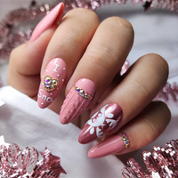 Winter sweater nails pink - una graziosa manicure invernale in una dolce, rosa interpretazione