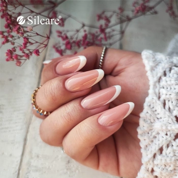 French nails - un classico intramontabile nella sua forma più bella